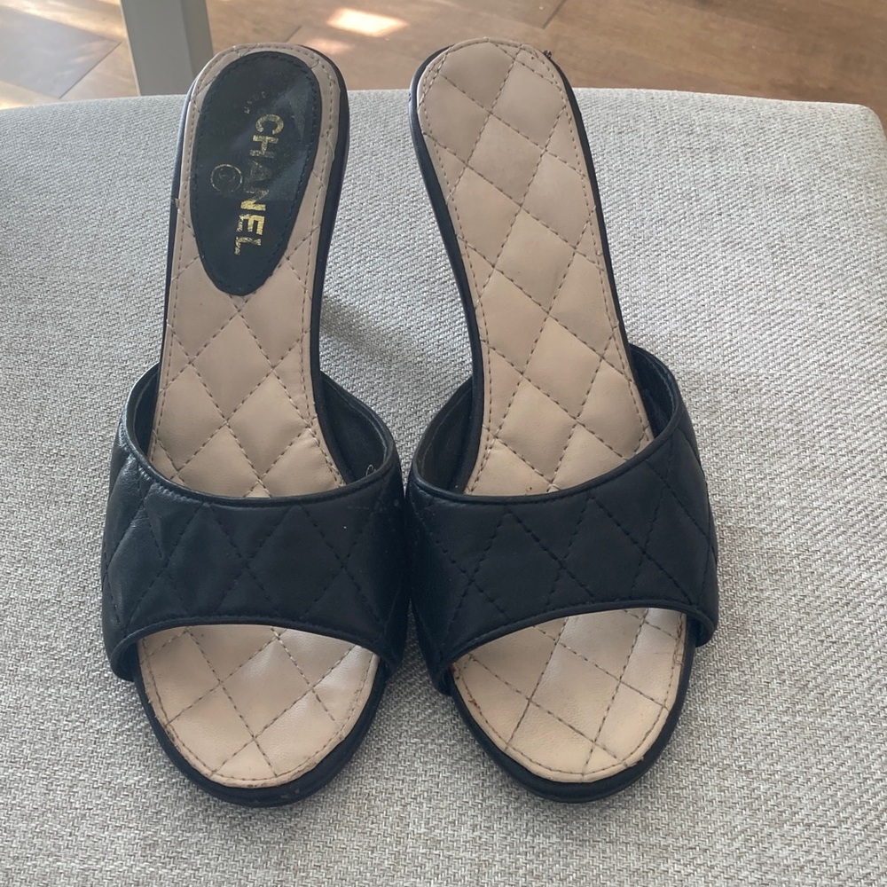 CHANEL Black Quilted Leather Slide Mules